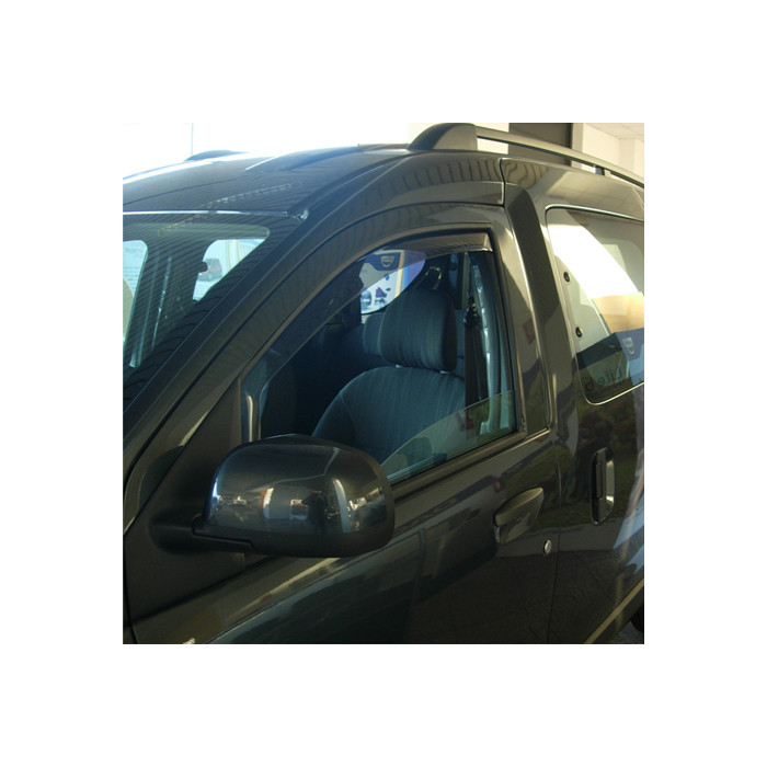 Déflecteurs d'air Farad pour DACIA DOKKER 5 portes 2013-2021 - portes avant